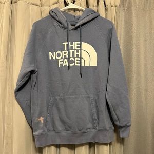 Hoodies, pullovers, flannels